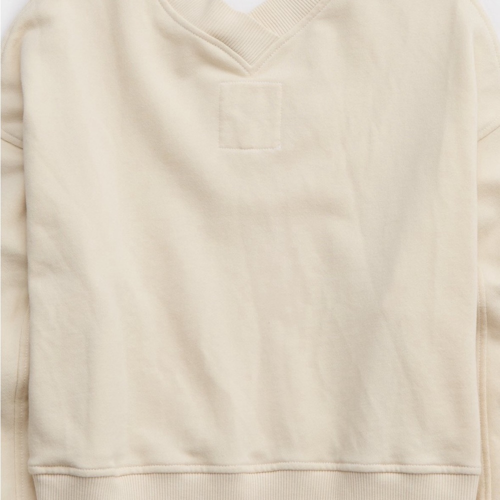 ⭐️SOLD⭐️NWT Aerie House Party Sweatshirt - Picture 4 of 15
